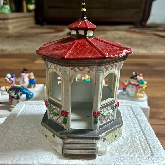 Lemax~ 6: Photographer/Santa Claus/Snowmen~Ceramic Pieces W/ Box (Please Read) - Picture 10 of 14